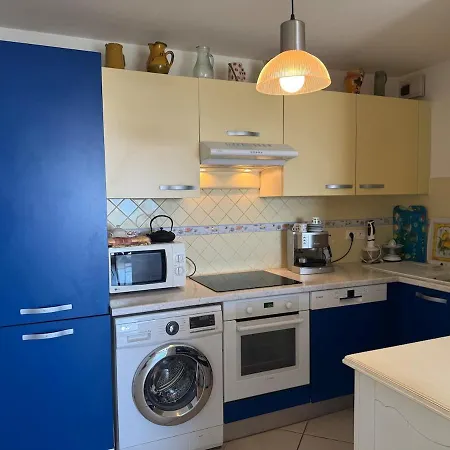 Les Ondines In Apartment Sète