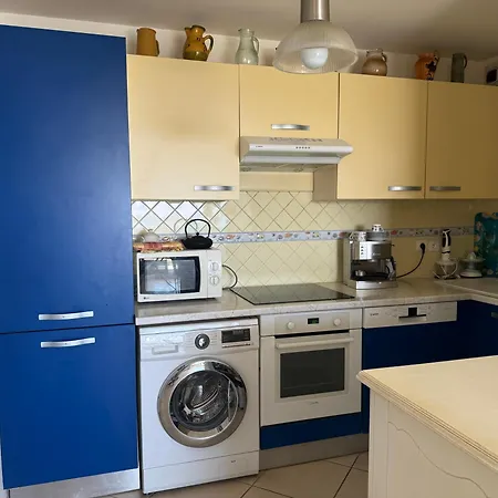 Apartament Les Ondines In *